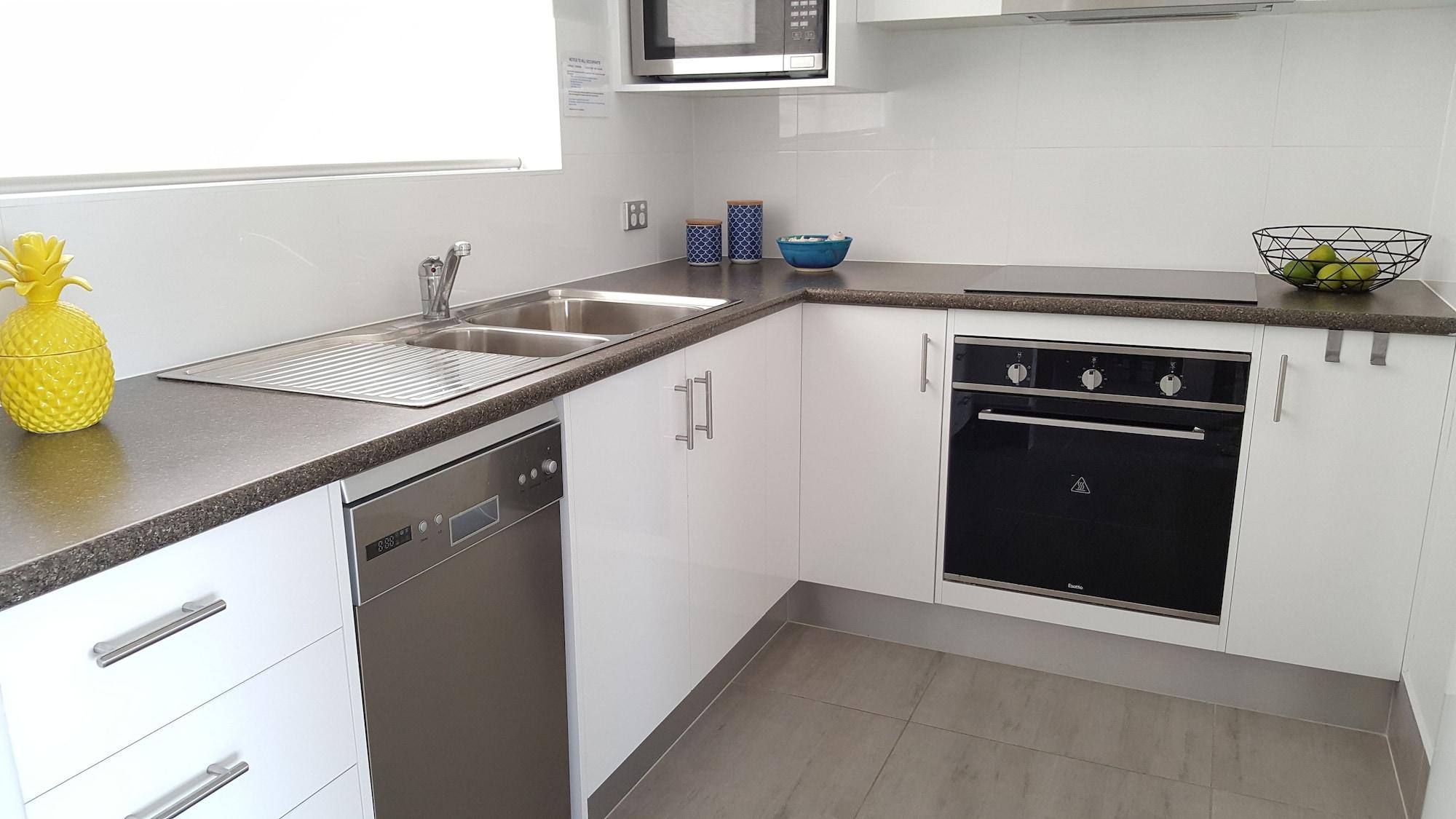 Wyuna Beachfront Holiday Apartments Gold Coast Ngoại thất bức ảnh