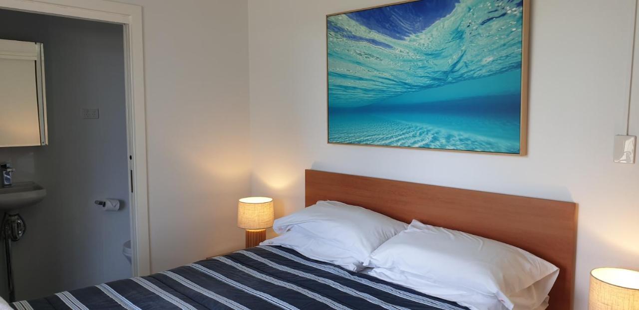 Wyuna Beachfront Holiday Apartments Gold Coast Ngoại thất bức ảnh
