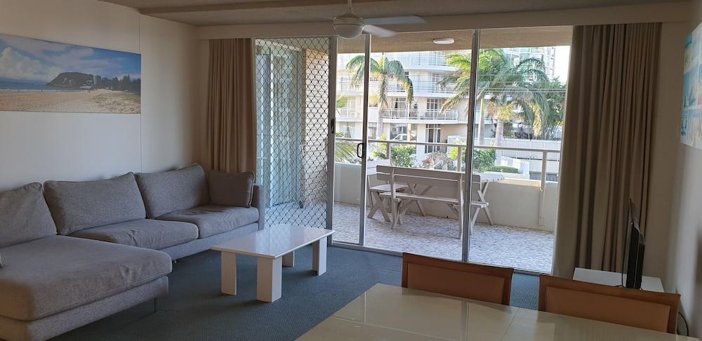 Wyuna Beachfront Holiday Apartments Gold Coast Ngoại thất bức ảnh
